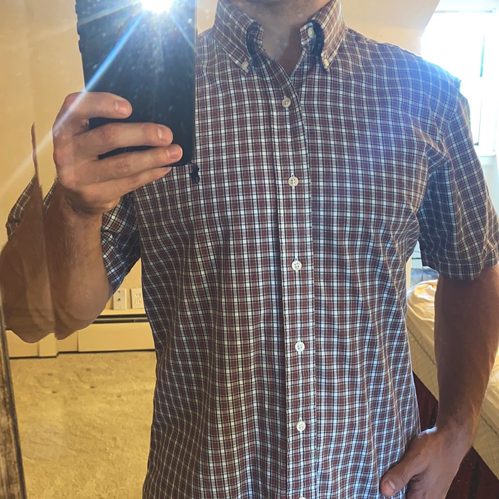 Men’s short sleeve button down polo